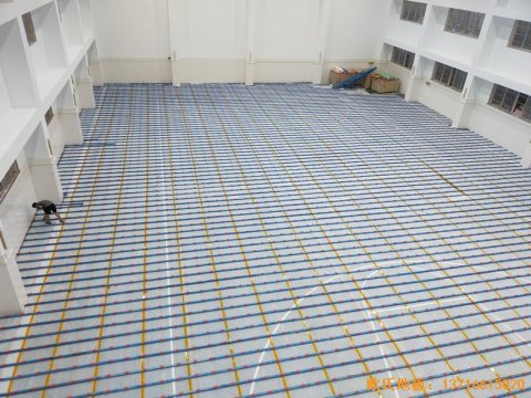 上海寶山區(qū)技術(shù)學(xué)院運(yùn)動地板鋪設(shè)案例